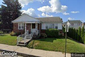 94 Chestnut St, Roseto, PA 18013