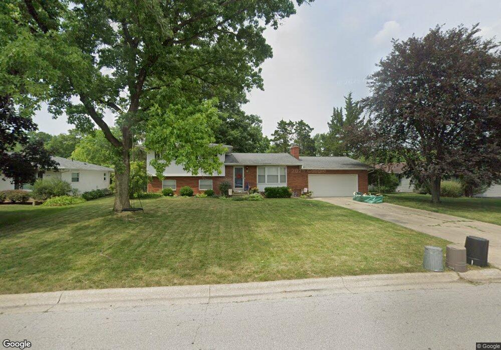 800 Greenridge Rd, Columbus, OH 43235 - photo 1