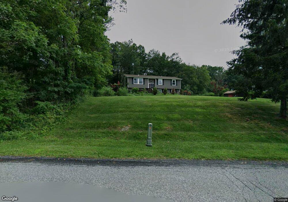 127 Susan Dr, Poughquag, NY 12570 - photo 1