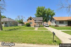 516 E Park St, Holstein, IA 51025