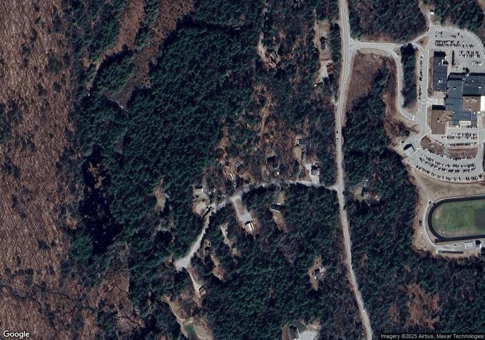 22 Hemlock Dr, Weare, NH 03281 - photo 1