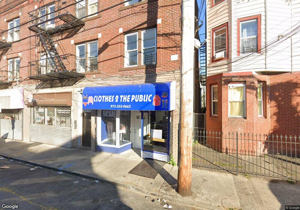 261 Rosa Parks Blvd unit 1, Paterson, NJ 07501 - photo 1