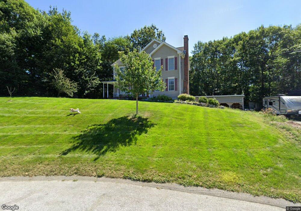 10 Foxmoor Cir, Milford, NH 03055 - photo 1