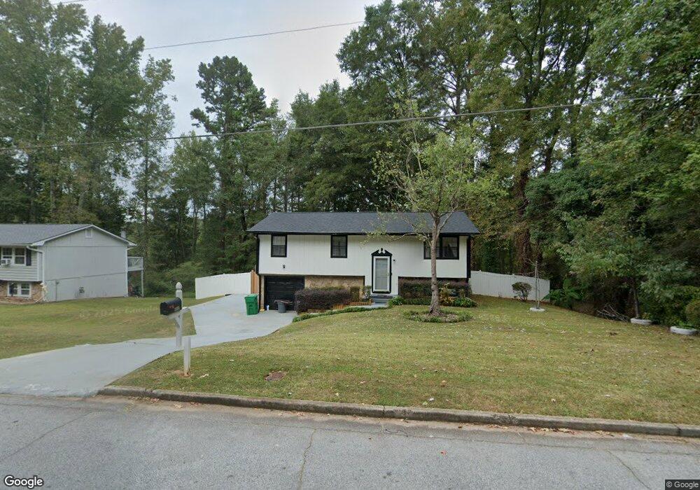 5845 Bobbin Ln unit 2, Lithonia, GA 30058 - photo 1