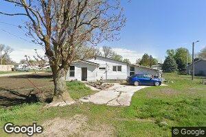 405 E 7th St, Fairfield, NE 68938