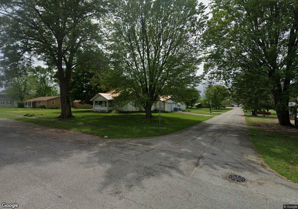 709 N Maple St, Converse, IN 46919 - photo 1