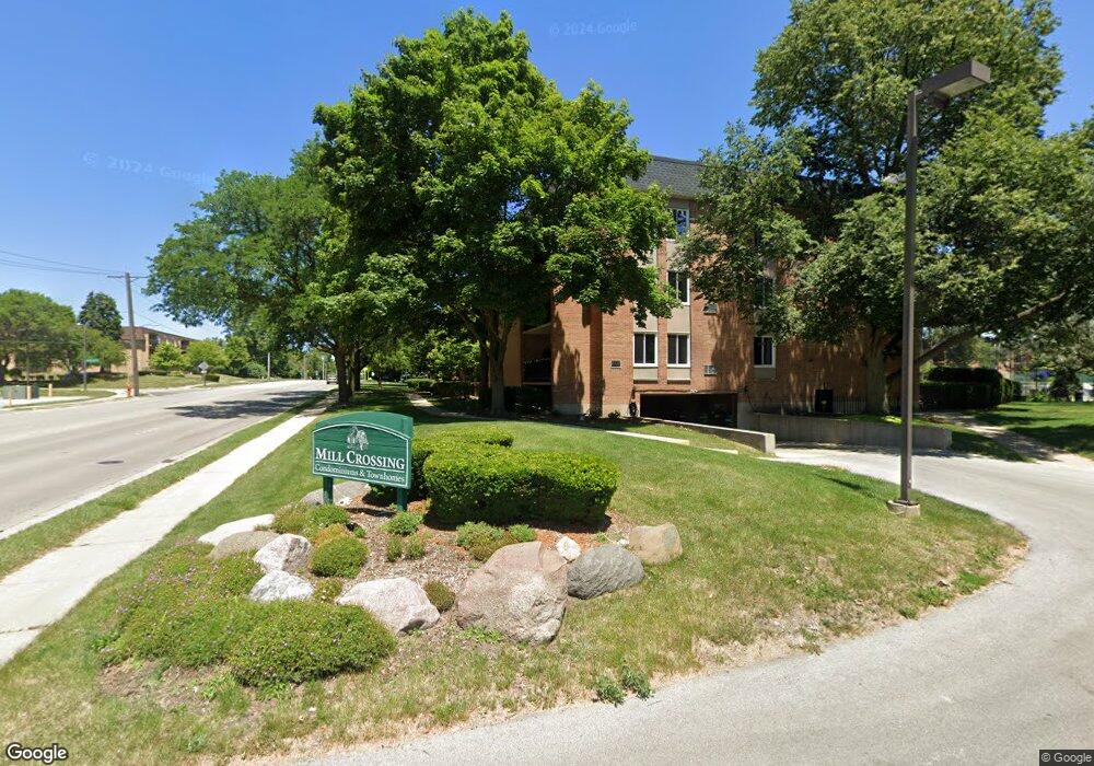 1028 N Mill St unit 11, Naperville, IL 60563 - photo 1