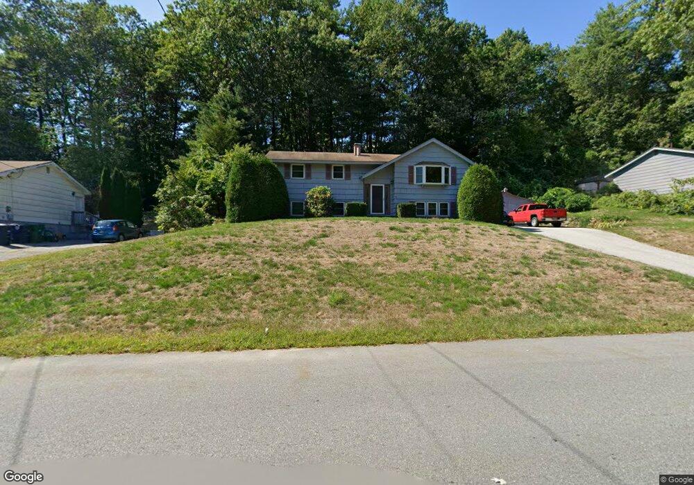 91 Conant Rd, Nashua, NH 03062 - photo 1