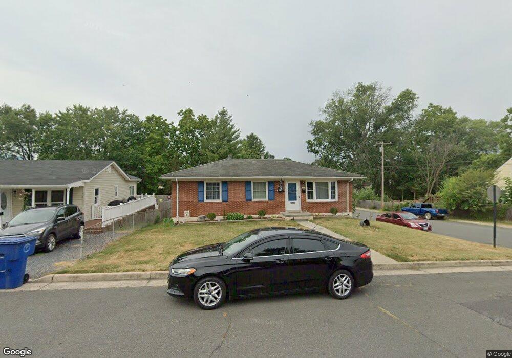 752 W 13th St, Front Royal, VA 22630 - photo 1