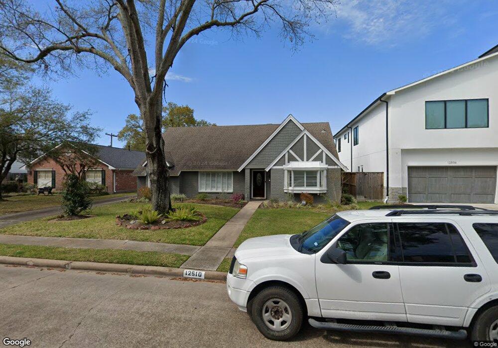 12510 Woodthorpe Ln, Houston, TX 77024 - photo 1