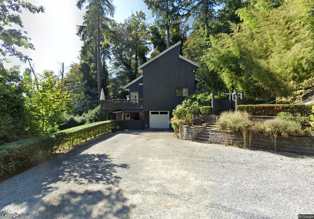 7929 E Mercer Way, Mercer Island, WA 98040 - photo 1