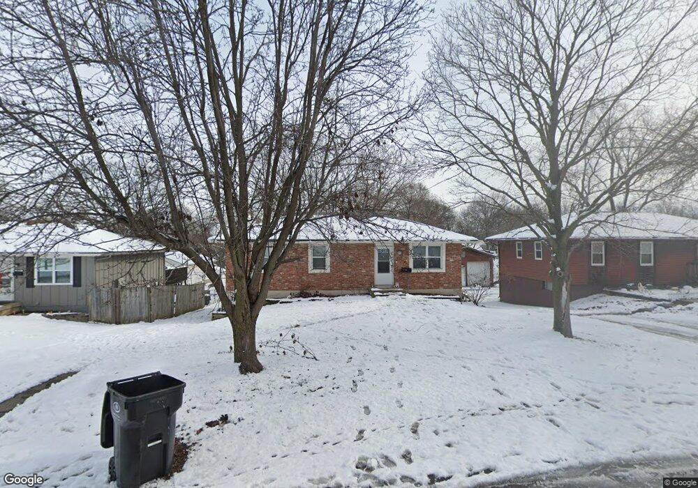 3007 S Vermont Ave, Independence, MO 64052 - photo 1