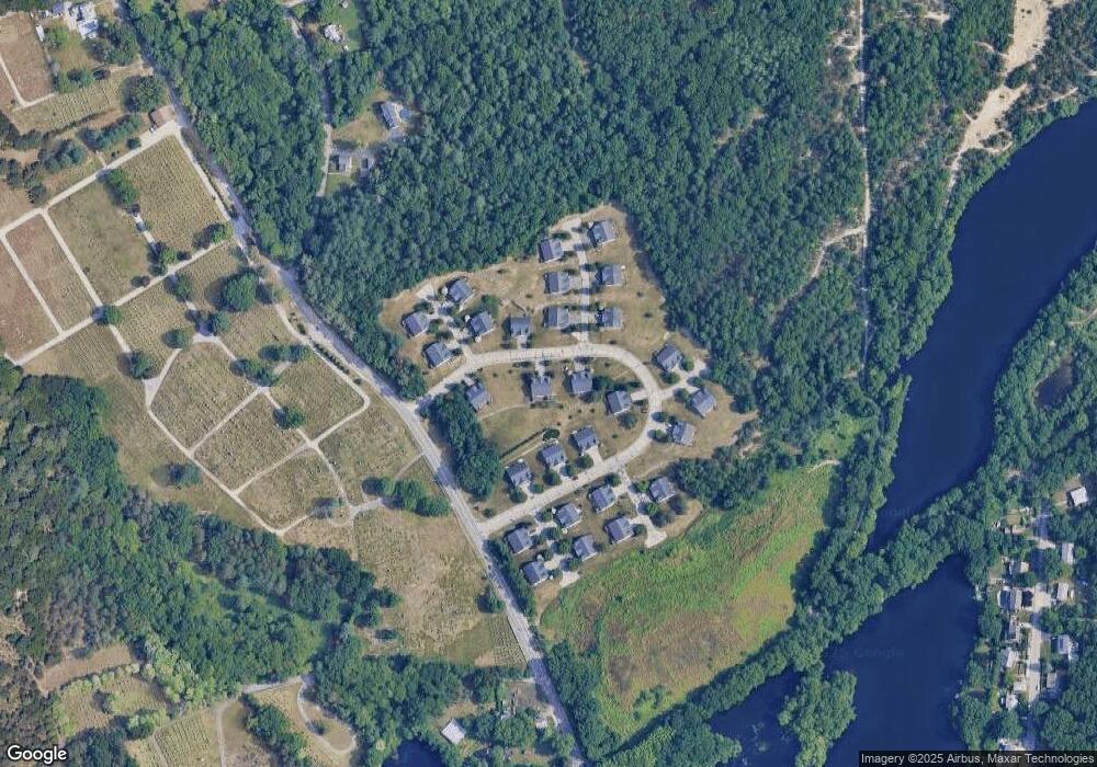 21 Fox Run Rd, Blackstone, MA 01504 - photo 1