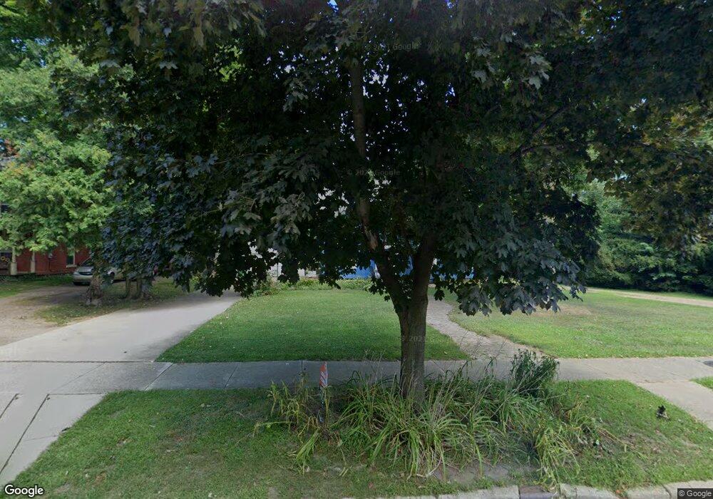 553 Grant St, Niles, MI 49120 - photo 1