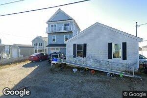 30 River St, Seabrook, NH 03874