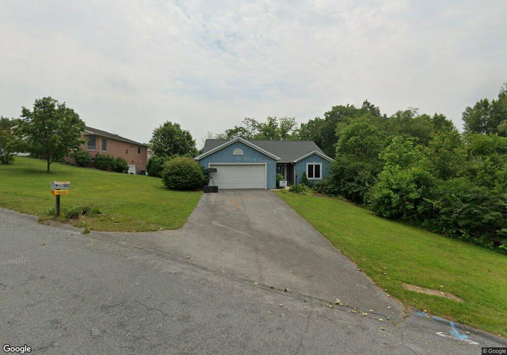 503 Nottingham Dr, Chambersburg, PA 17201 - photo 1