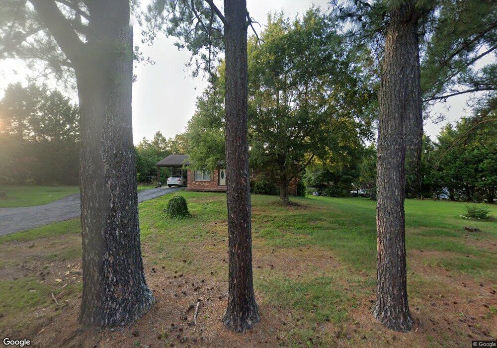 427 Breckenridge Cir, Axton, VA 24054 - photo 1