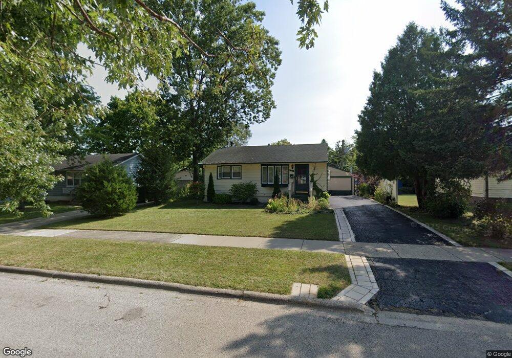 2615 Menominee Rd, Waukegan, IL 60087 - photo 1