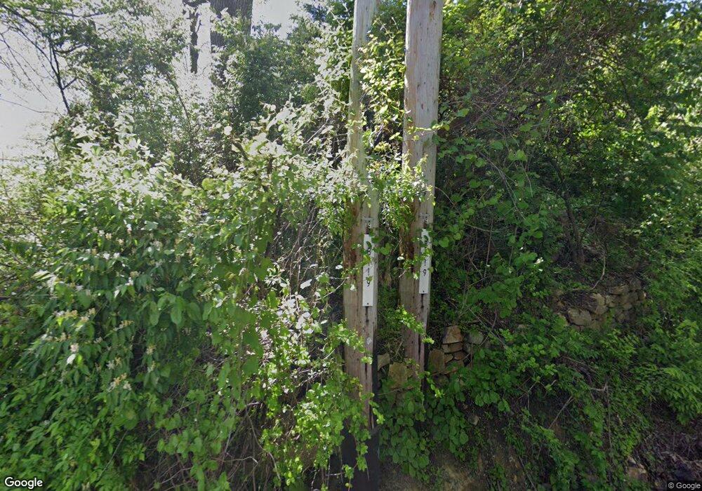 405 Grand Oak Ln, Exton, PA 19341 - photo 1