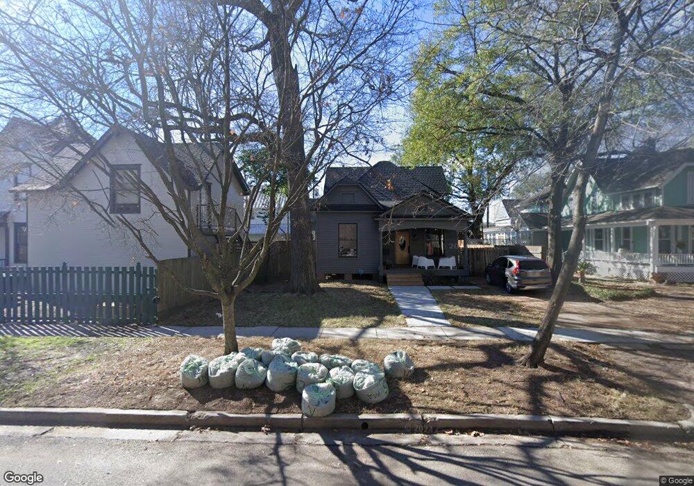 1009 Harvard St, Houston, TX 77008 - photo 1