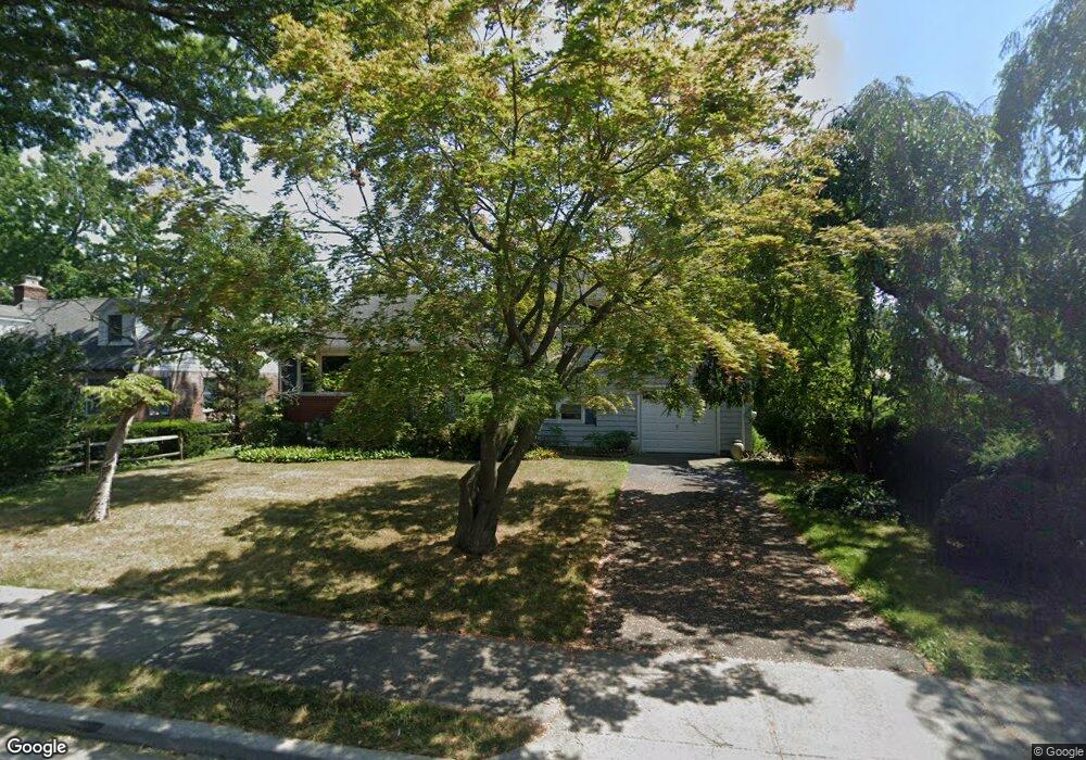 29 Townsend St, Glen Head, NY 11545 - photo 1