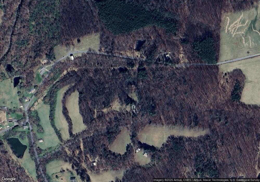 250 Quail Run Ln, Berkeley Springs, WV 25411 - photo 1