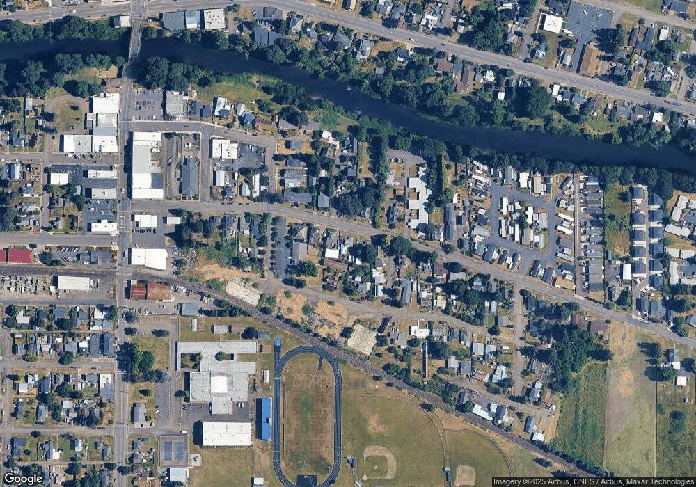 328 SE Sheridan Rd, Sheridan, OR 97378 - photo 1