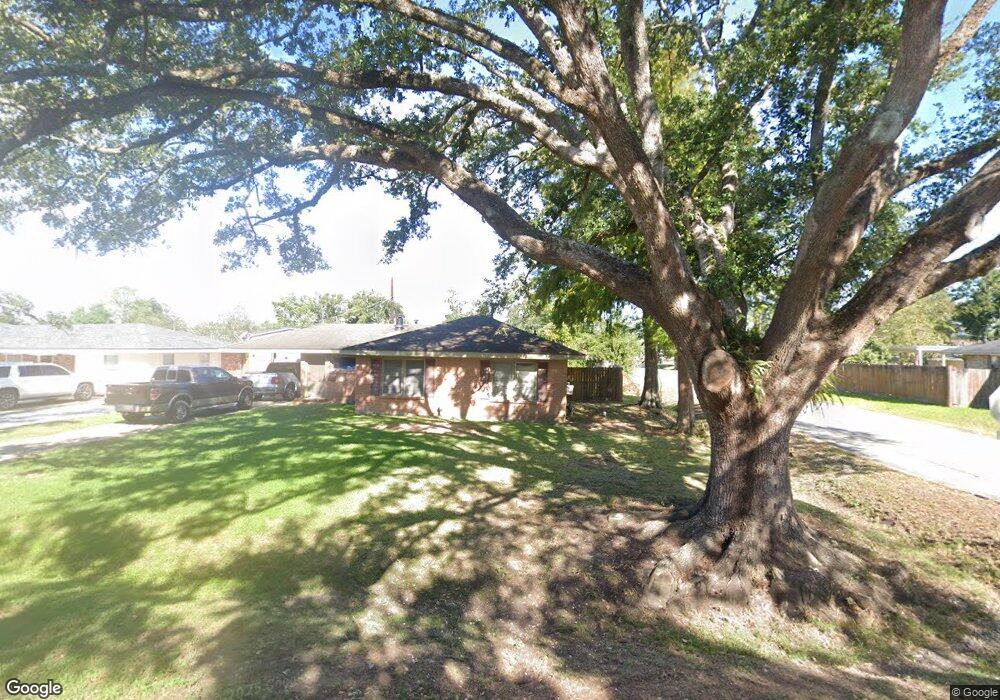 725 Funderburk Ave, Houma, LA 70364 - photo 1