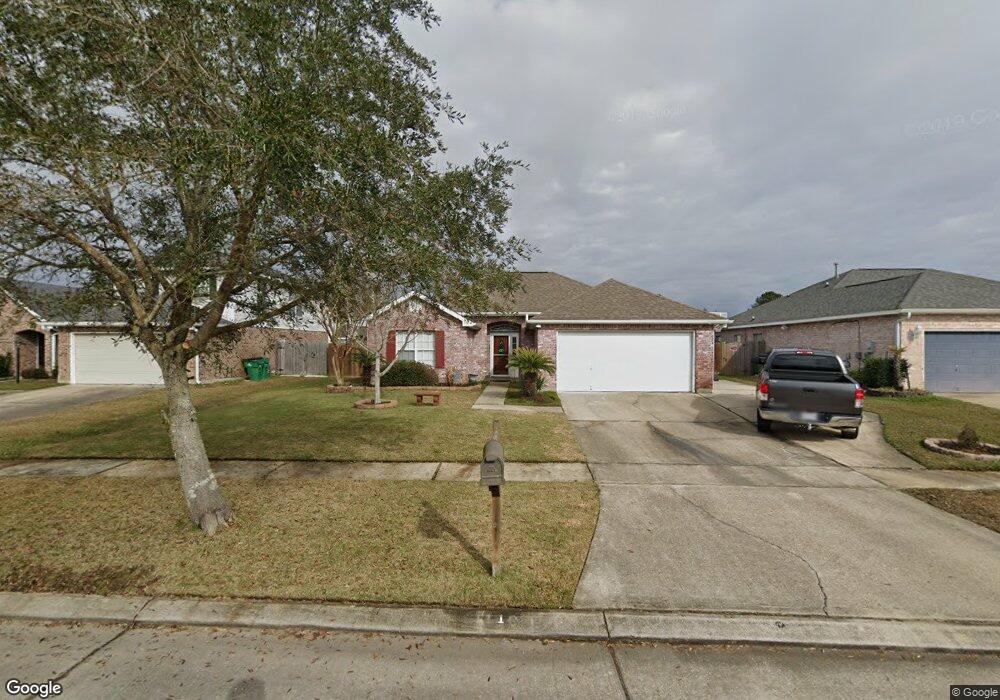 1110 Zachary Dr, Slidell, LA 70461 - photo 1