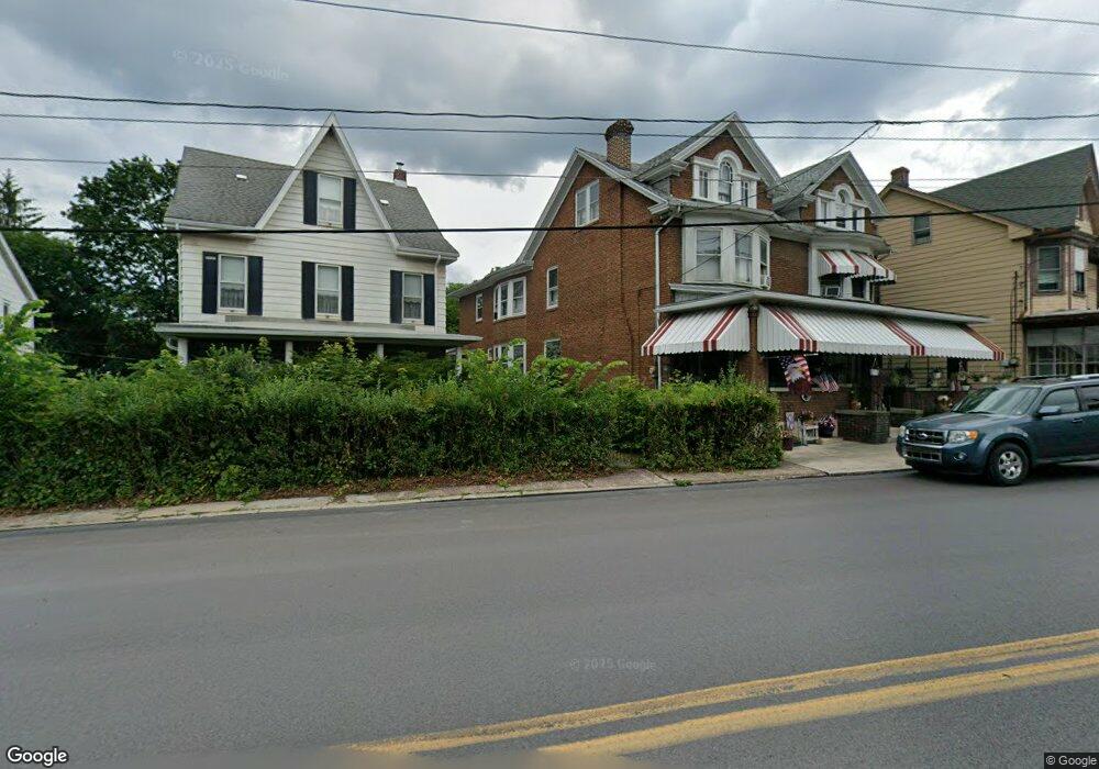 503 E Broad St unit 505, Tamaqua, PA 18252 - photo 1