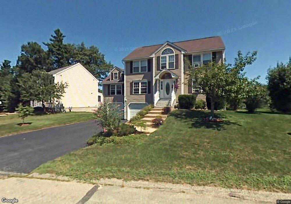 12 Wintergreen Dr, Merrimack, NH 03054 - photo 1