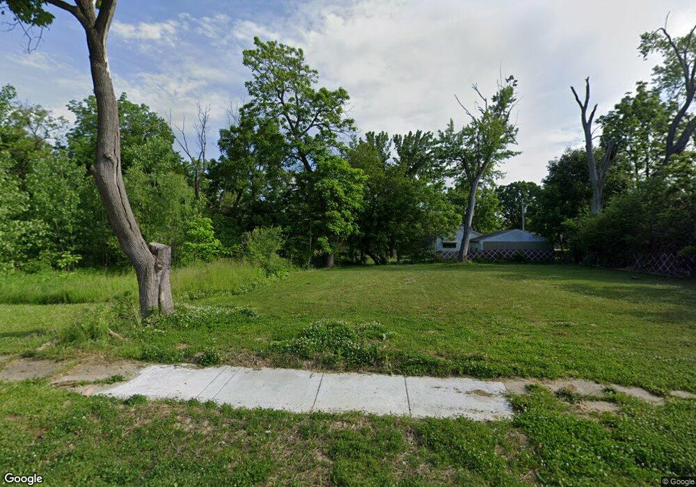 217 E Gracelawn Ave, Flint, MI 48505 - photo 1