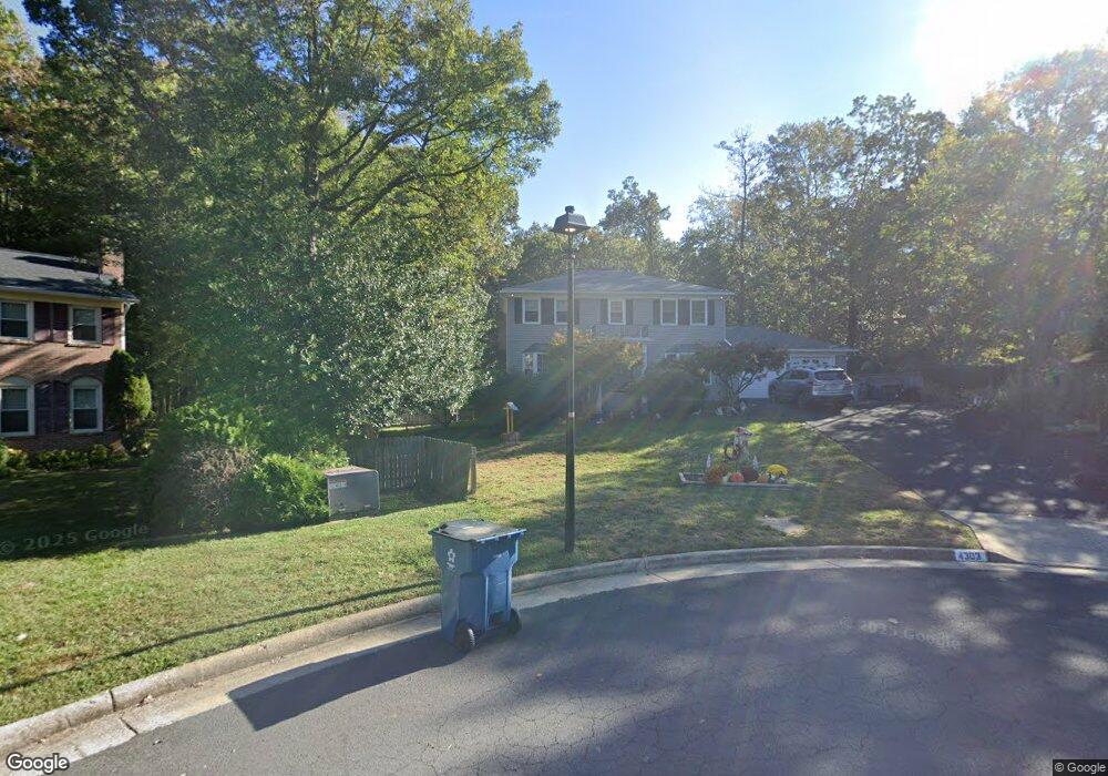 4303 Birch Pond Ln, Fairfax, VA 22033 - photo 1