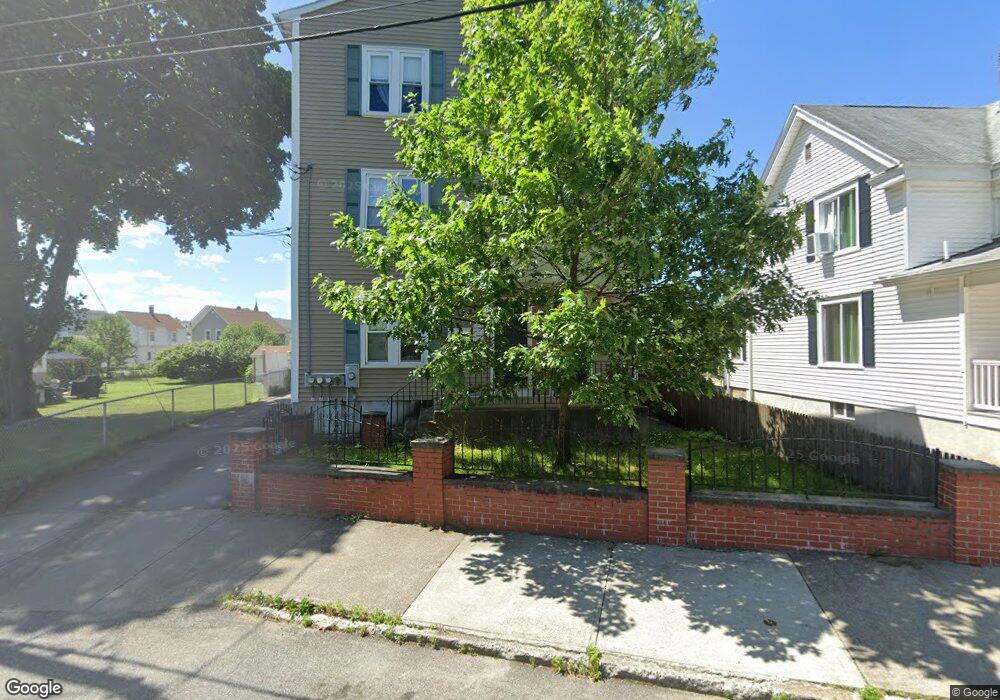 18 Whitford Ave, Pawtucket, RI 02860 - photo 1