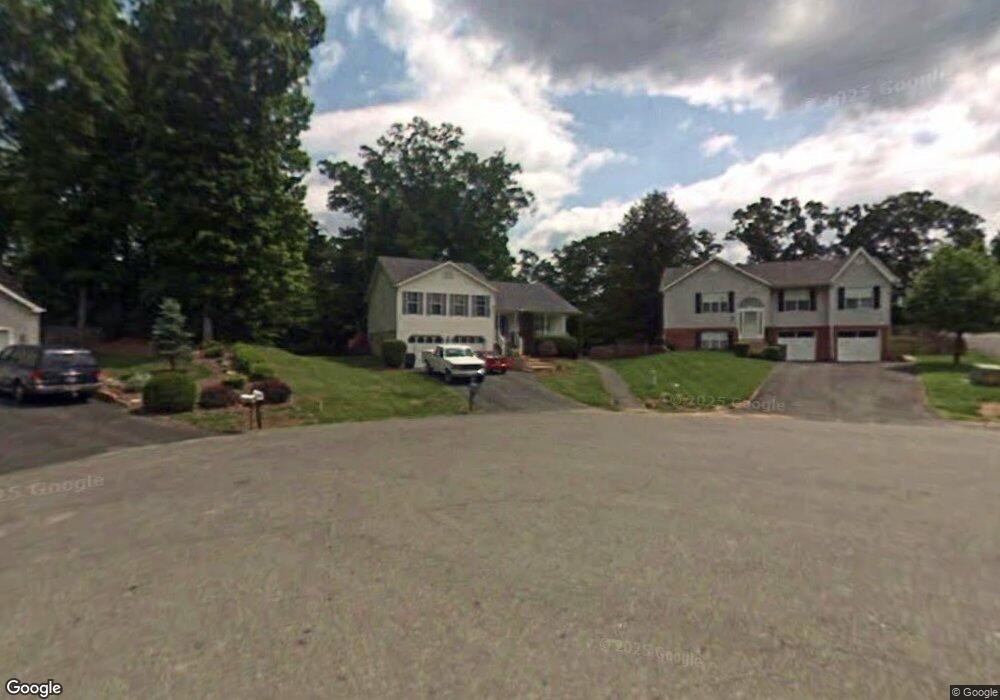 28 Darbywood Ct, Stafford, VA 22554 - photo 1