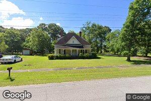 300 Chestnut St E, Bethune, SC 29009