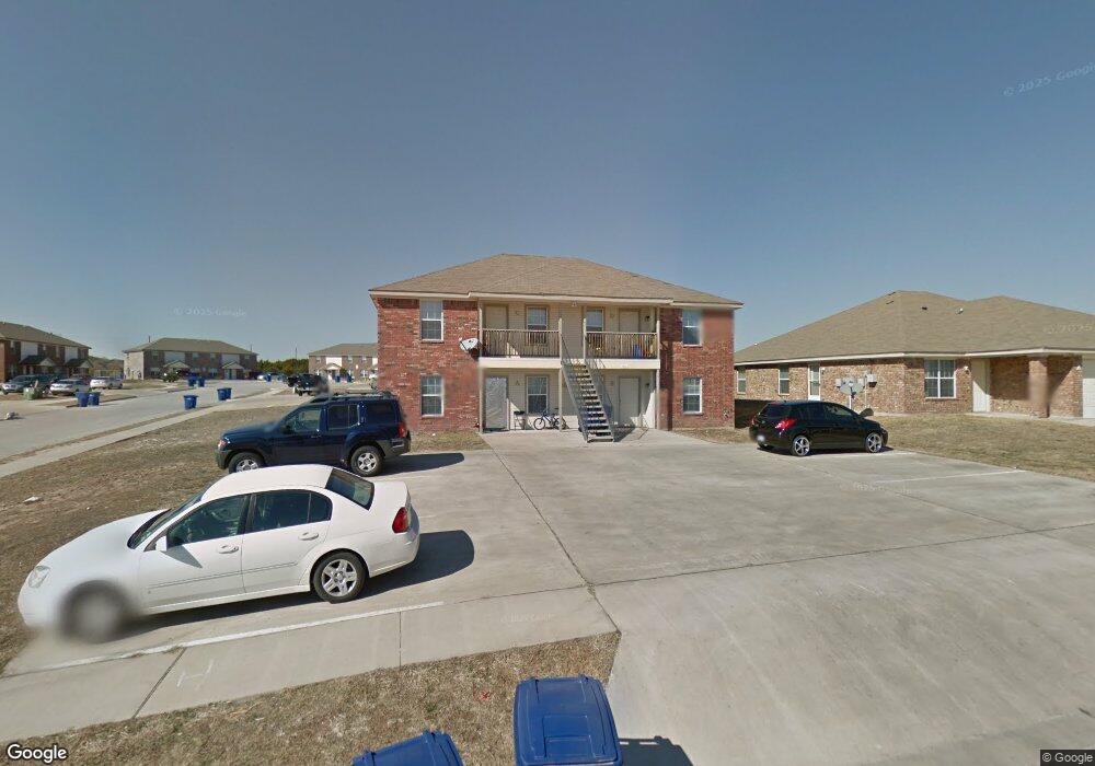 301 Bermuda unit 301, Copperas Cove, TX 76522 - photo 1