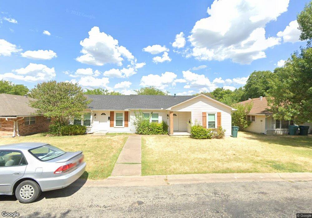 2117 N Crockett St unit B, Sherman, TX 75092 - photo 1