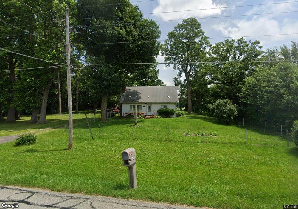 2414 N 300 E, Anderson, IN 46012 - photo 1