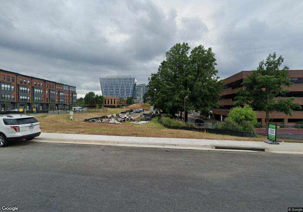 11220 Bunsen St, Reston, VA 20190 - photo 1