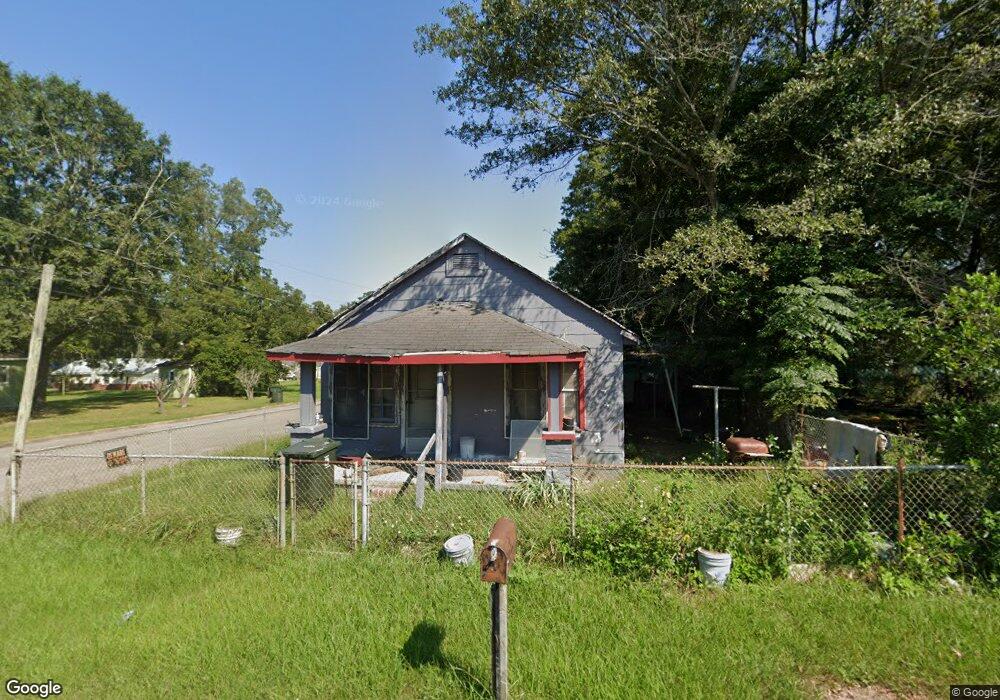 1617 Lake St, Dothan, AL 36303 - photo 1