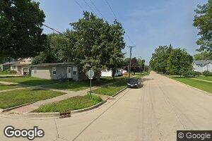 203 W 1st North St, Wenona, IL 61377