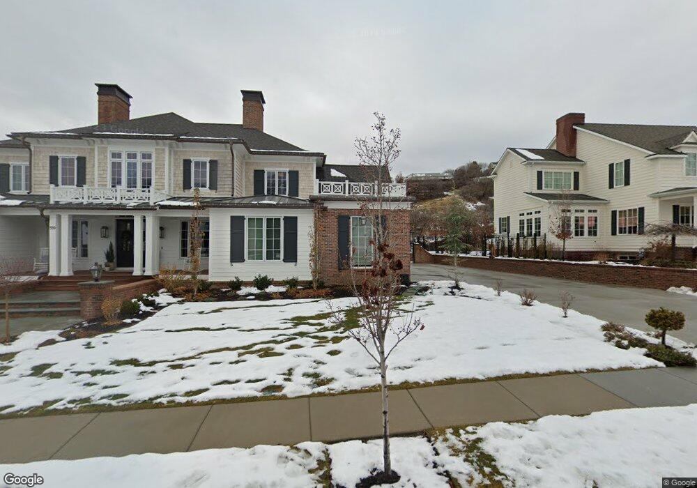 559 N Whitby Woodlans Dr W, Alpine, UT 84004 - photo 1