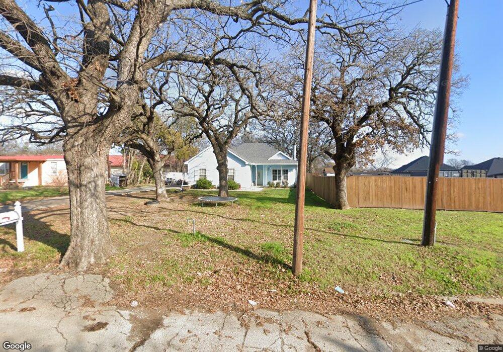 203 S Tower St, Weatherford, TX 76086 - photo 1