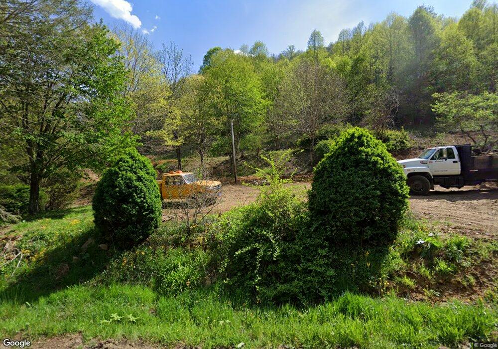 1847 Scronce Creek Rd, Burnsville, NC 28714 - photo 1