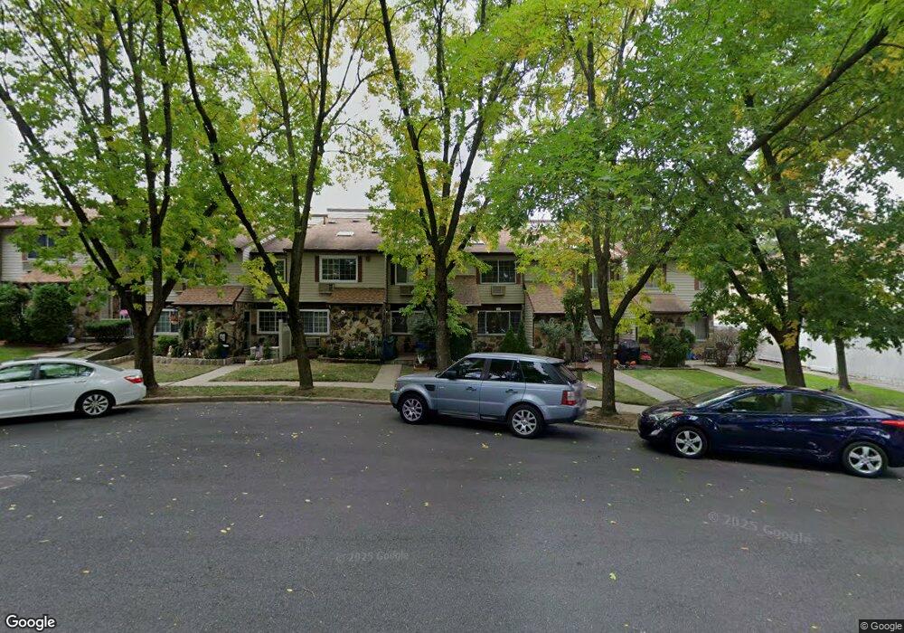 12A Fuller Ct, Staten Island, NY 10306 - photo 1