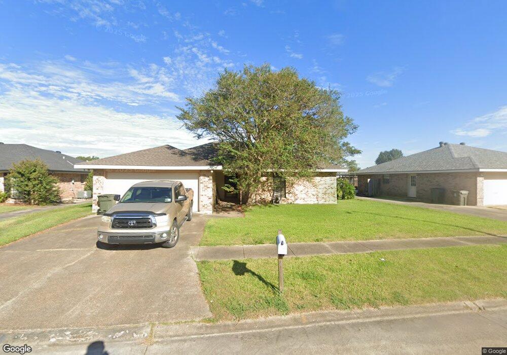 907 Pueblo Dr, Houma, LA 70364 - photo 1
