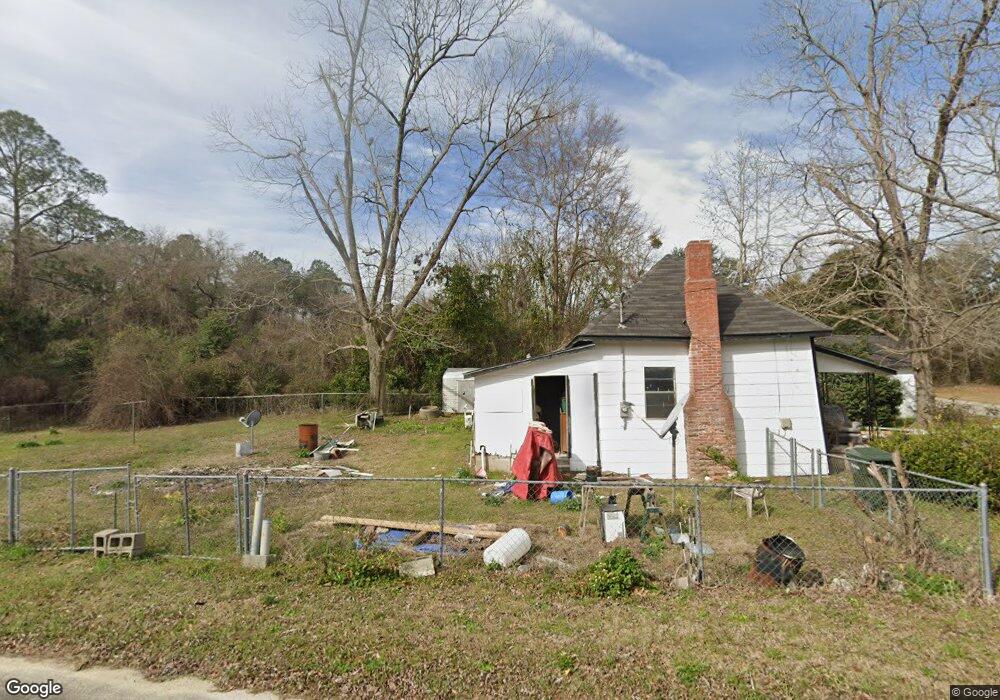 307 Price St, Uvalda, GA 30473 - photo 1