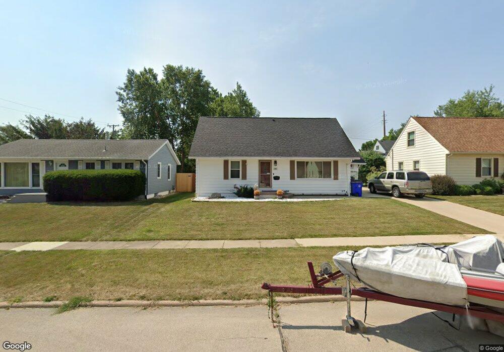 3301 H Ave NW, Cedar Rapids, IA 52405 - photo 1