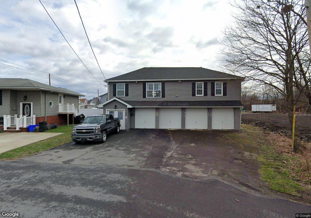 505 Mill St, Peckville, PA 18452 - photo 1